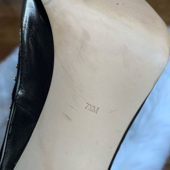 Levity Black Leather Heels Mesh Side Panel - Picture 3 of 12